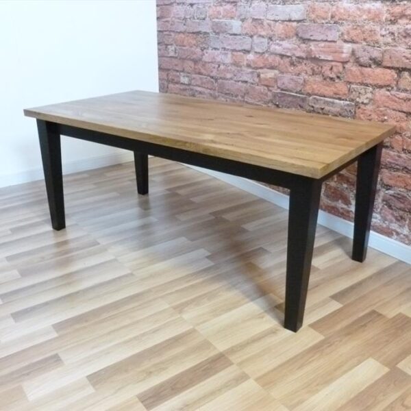 Table rustic solid oak top